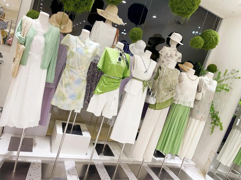 警惕迷雾：海口服装店经营误区解析